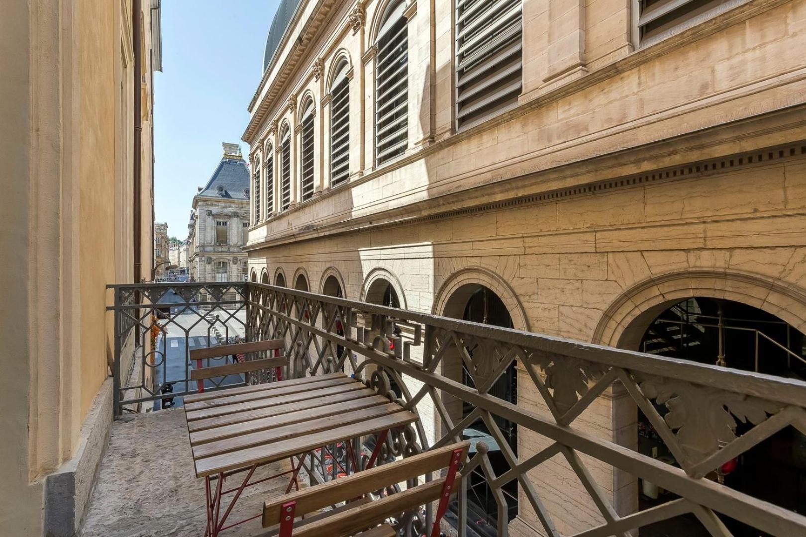 Charlie-Meublee Haut De Gamme-Duplex-260M2-Lyon 1 Exterior photo